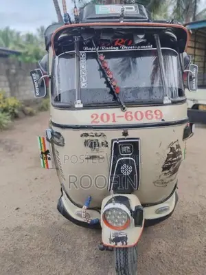 Bajaj RE 1998