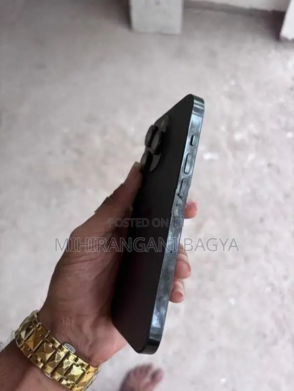 Apple iPhone 14 Pro (Used)