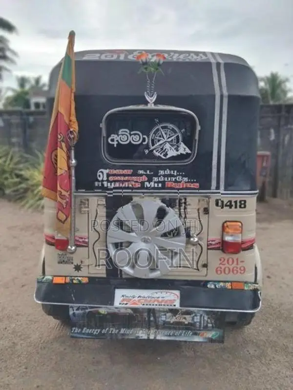 Bajaj RE 1998