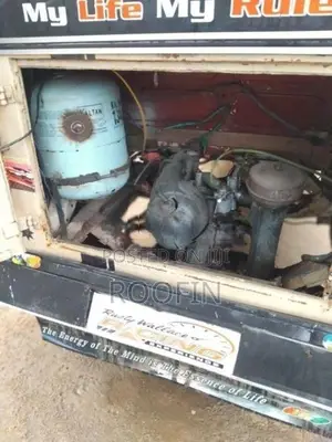 Bajaj RE 1998