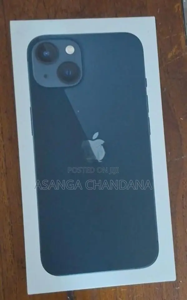 Apple iPhone 13 (Used)