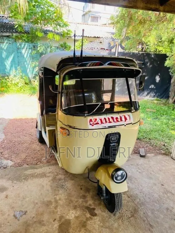 Bajaj RE 1998