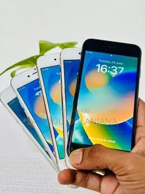 Apple iPhone 8 64GB (Used)