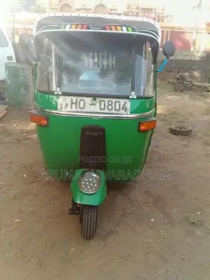 Bajaj RE 2003