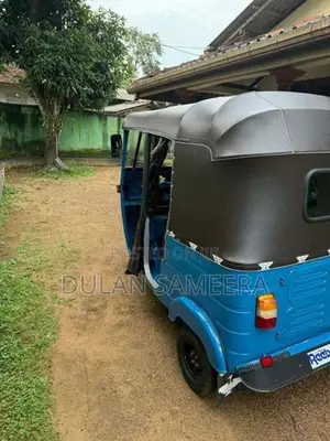 Bajaj RE 2 Stock 2005