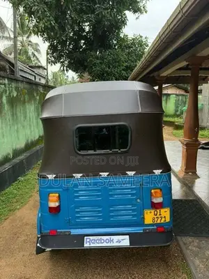 Bajaj RE 2 Stock 2005