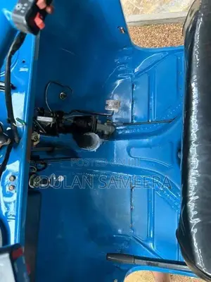 Bajaj RE 2 Stock 2005