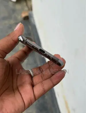 Samsung Galaxy S10 (Used)