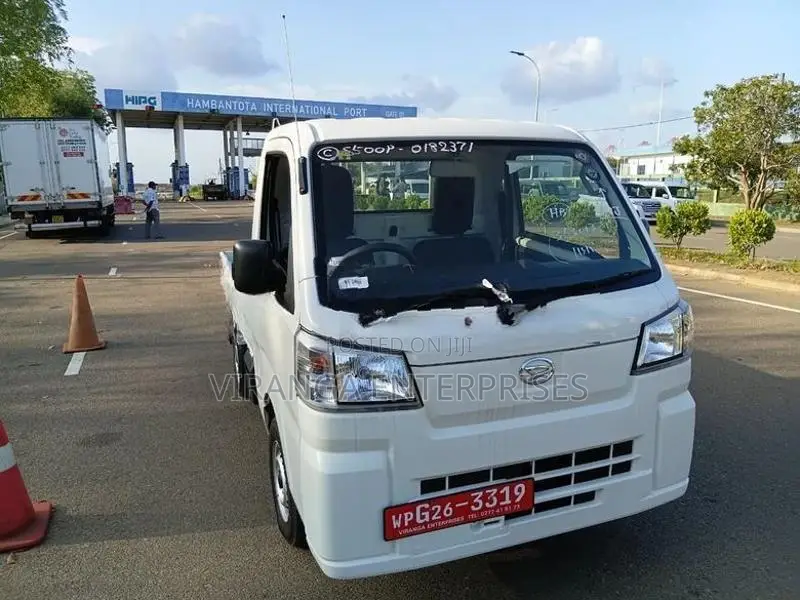 Daihatsu Hijet Truck 2023