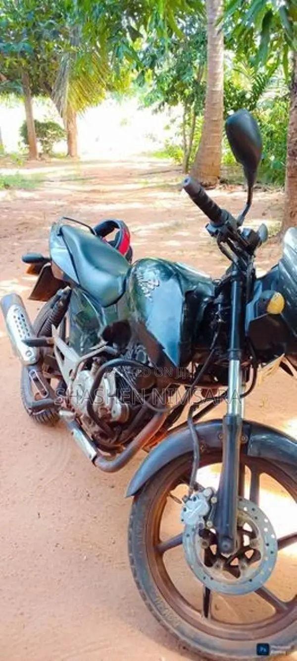 Bajaj Pulsar 150 2011