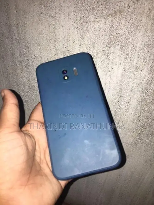 Samsung Galaxy J2 32GB (Used)