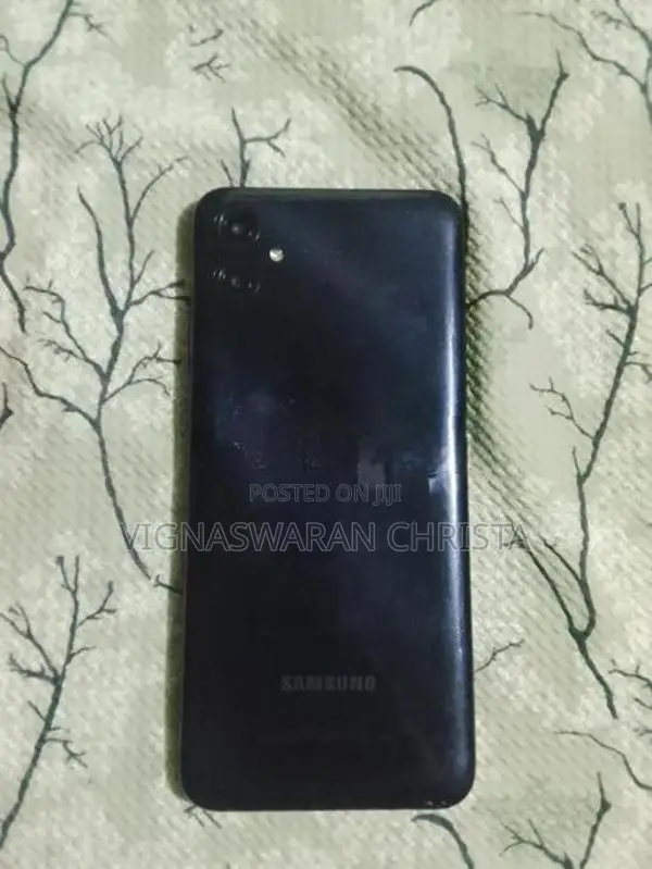 Samsung Galaxy A04e 32GB (Used)