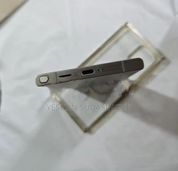 Samsung Galaxy S24 Ultra (Used)