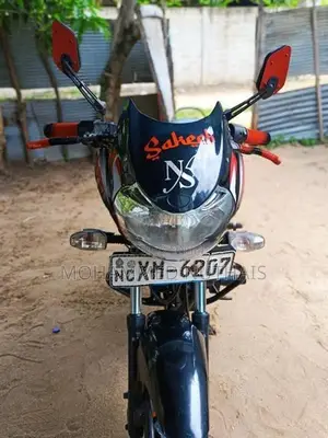 Bajaj Discover 125 2012