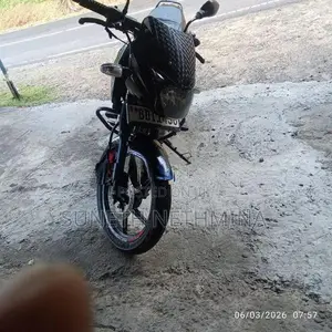 Bajaj Pulsar 150 Pulser 2016