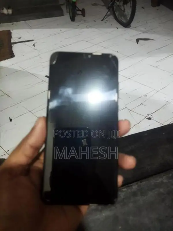 Huawei 8X 6GB/128GB (Used)