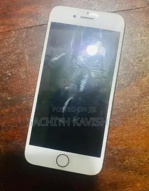 Apple iPhone 7 128GB (Used)