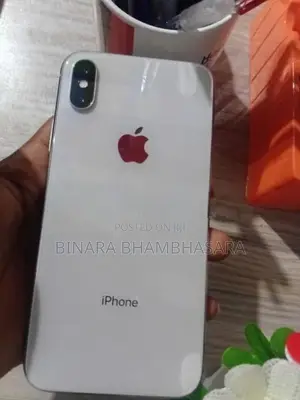 Apple iPhone X (Used)