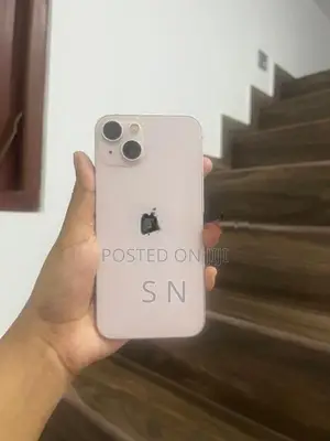Apple iPhone 13 128GB (Used)