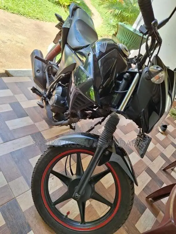 Honda Twister 2017