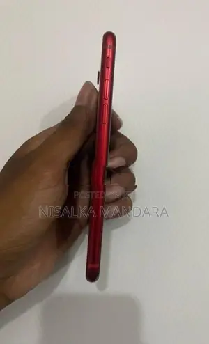 Apple iPhone 8 (Used)