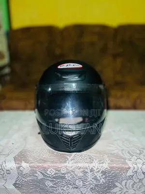 Deluxe Helmet