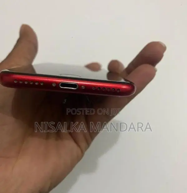 Apple iPhone 8 (Used)