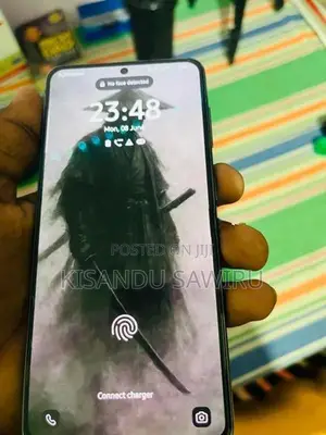 Samsung Galaxy S21 (Used)