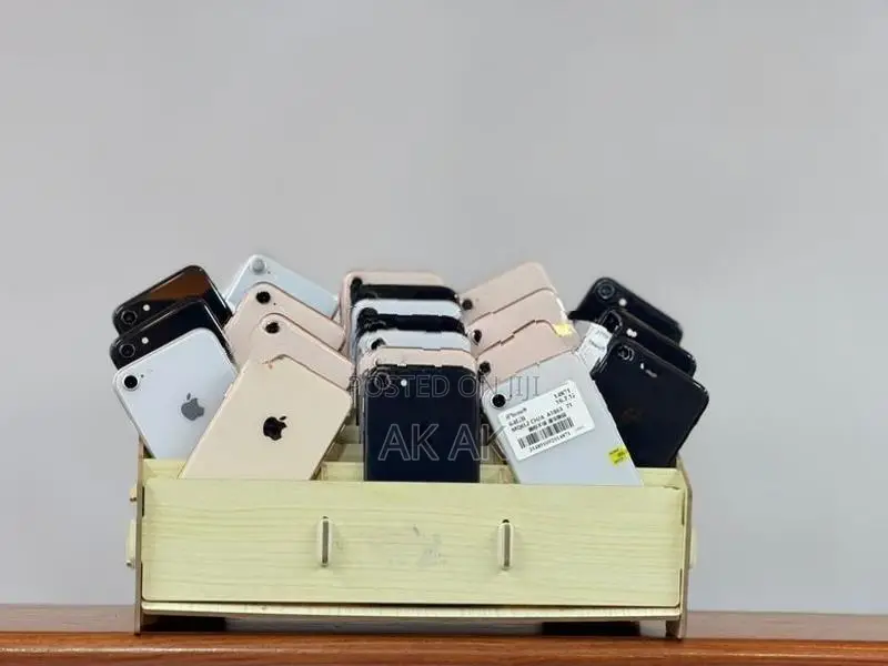 Apple iPhone 8 (Used)