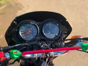 Bajaj CT100 2007