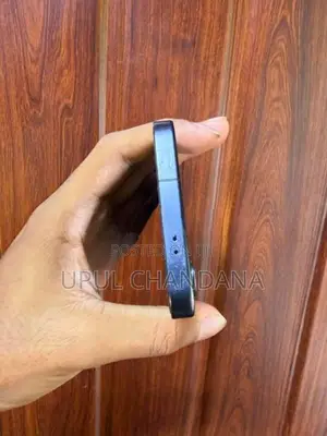 Samsung Galaxy S24 (Used)