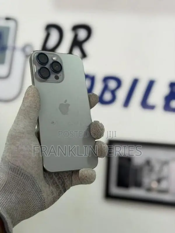 Apple iPhone 15 Pro Max (Used)