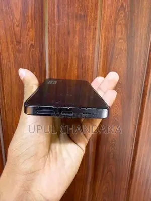 Samsung Galaxy S24 (Used)