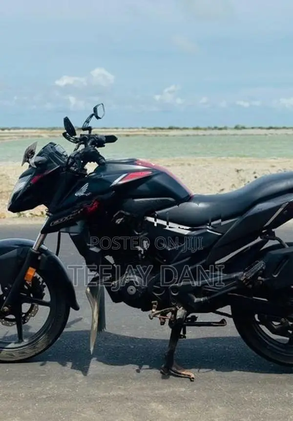 Honda X-Blade 160 2019