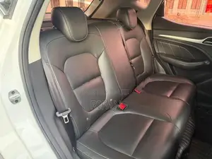 MG ZS 2019