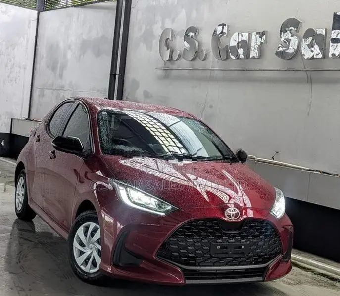 Toyota Yaris G Grade LED 2026