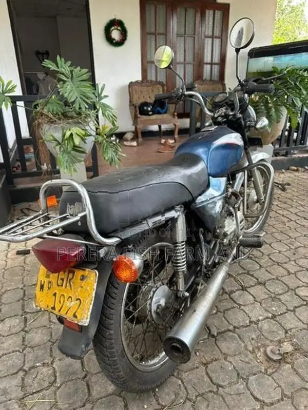 Bajaj Boxer 2002