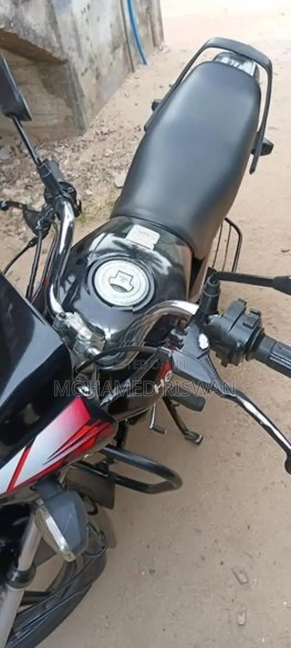 Hero HF Deluxe 2017