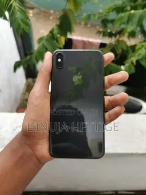 Apple iPhone XS Max (Used)
