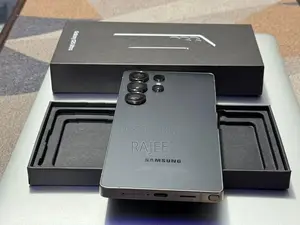 Samsung Galaxy S25 Ultra (Used)