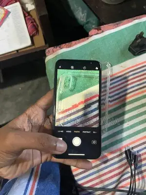 Apple iPhone X (Used)
