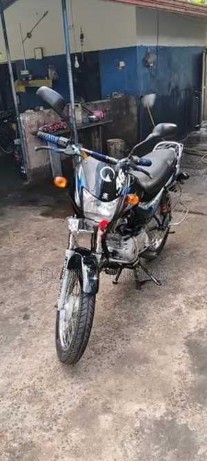Bajaj CT100 No 2017
