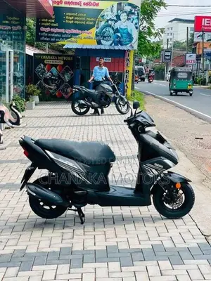 Yamaha Ray ZR 2018