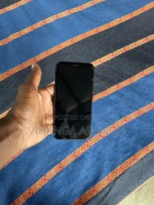 Apple iPhone XS (Used)