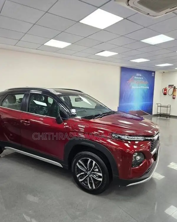 Toyota Urban Cruiser Taisor v Grade 2026