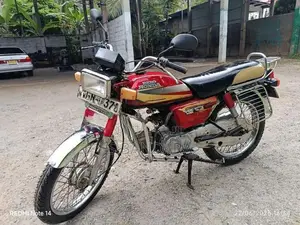 Hero CD 100 Deluxe 2002
