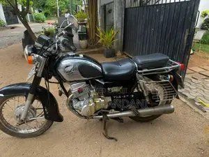 Honda CD 125 Benly G4 2010