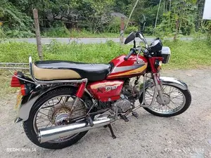 Hero CD 100 Deluxe 2002