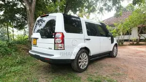 Land Rover Discovery 2013
