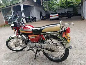Hero CD 100 Deluxe 2002